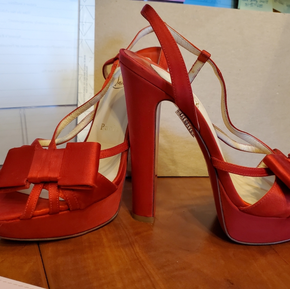 Christian Louboutin Disco Noeud Heels